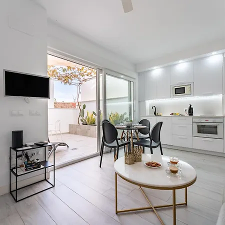 Apartment En El Palo Malaga